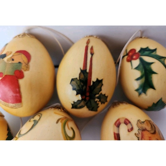 (6) Vtg Christmas Ornament Set REAL BLOWN EGG 1950s Decoupage Holiday Santa Snow - Picture 7 of 16